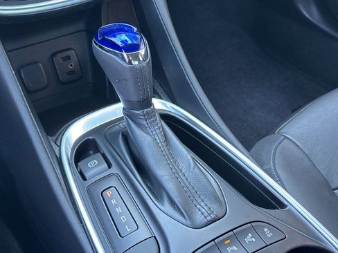 Used 2017 Chevrolet Volt Premier w/ Driver Confidence II Package image 33