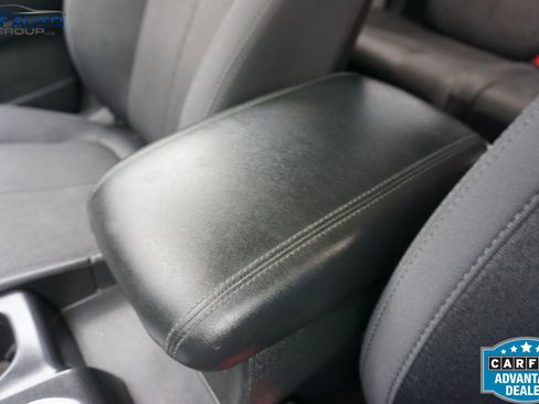 Used 2020 Hyundai Santa Fe SE AWD/4WD image 34