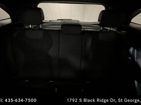 Certified 2025 Mercedes-Benz GLA 250 image 25