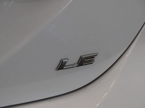 Used 2023 Toyota Camry LE image 43