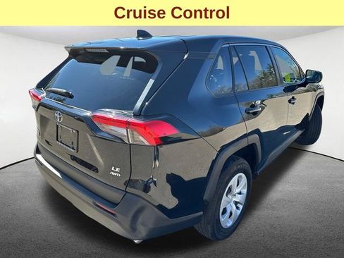 Used 2024 Toyota RAV4 LE AWD/4WD image 10