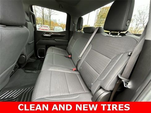 Used 2024 Chevrolet Silverado 1500 LT image 23