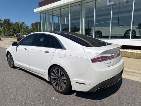 Used 2019 Lincoln MKZ Reserve w/ Luxury Package AWD/4WD image 3