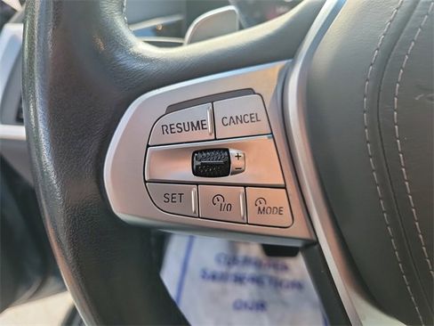 Used 2023 BMW X7 xDrive40i w/ Premium Package image 26