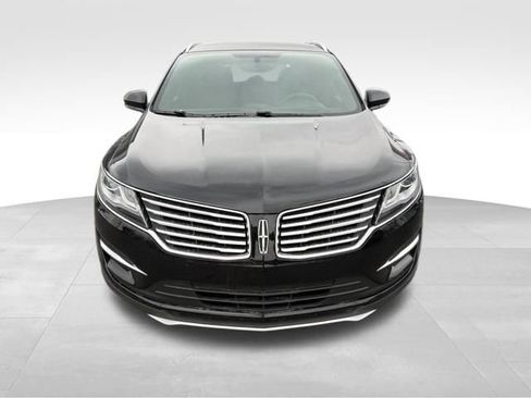 Used 2017 Lincoln MKC Premiere image 11