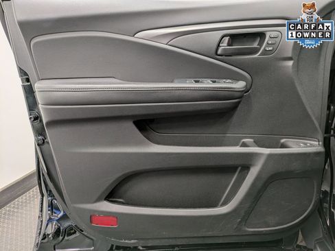 Certified 2023 Honda Passport EX-L image 8