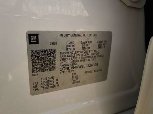 Used 2020 Chevrolet Traverse High Country w/ LPO, Floor Liner Package AWD/4WD image 35