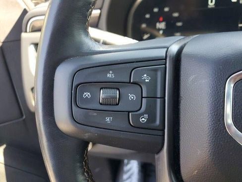 Used 2022 GMC Yukon AT4 image 21