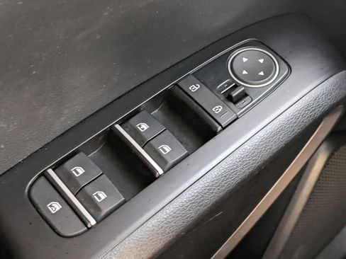 Used 2020 Kia Soul X-Line image 16