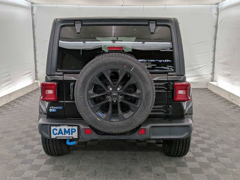 Used 2023 Jeep Wrangler Sahara w/ Cold Weather Group image 5