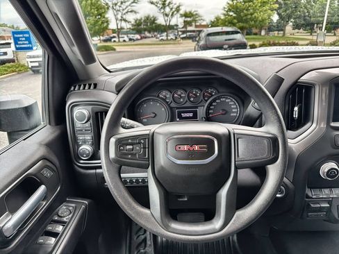 Used 2025 GMC Sierra 3500 Pro AWD/4WD image 11