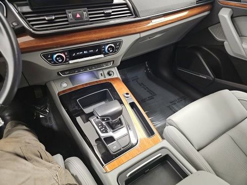 Used 2022 Audi Q5 e Prestige image 22