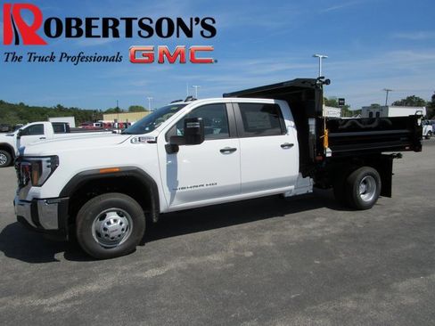 New 2025 GMC Sierra 3500 Pro w/ Convenience Package image 1