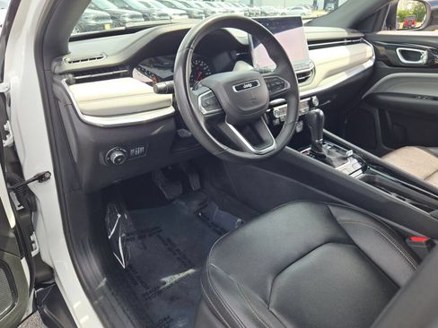 Certified 2024 Jeep Compass Limited AWD/4WD image 30