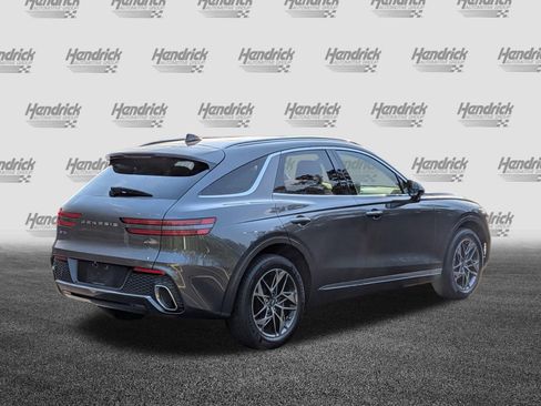 Used 2022 Genesis GV70 2.5T w/ Select Package AWD/4WD image 10