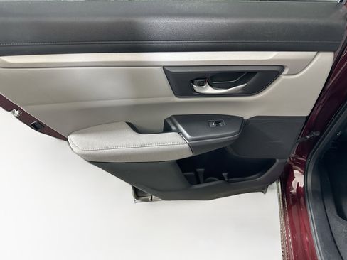 Used 2018 Honda CR-V LX image 24