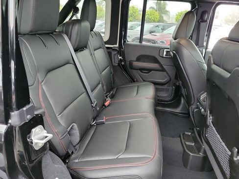 New 2026 Jeep Wrangler Unlimited Rubicon image 17