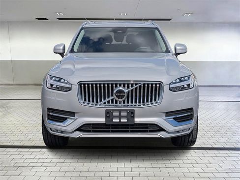 Used 2024 Volvo XC90 B5 Plus image 7