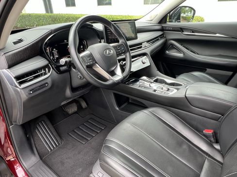 Used 2022 INFINITI QX60 Sensory w/ Cargo Package FWD image 17
