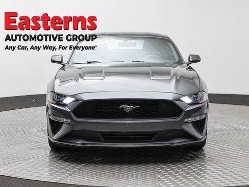 Used 2019 Ford Mustang Coupe RWD image 2