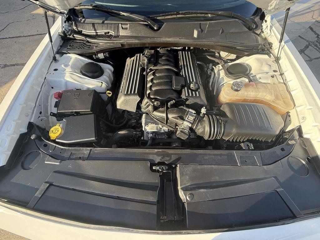 Used 2021 Dodge Challenger R/T Scat Pack RWD image 9