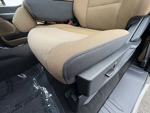 New 2026 Ford F250 XLT w/ 360-Degree Camera Package image 43