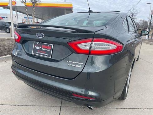 Used 2016 Ford Fusion Titanium image 19