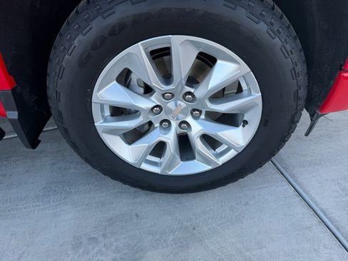 Used 2023 Chevrolet Silverado 1500 Custom image 29