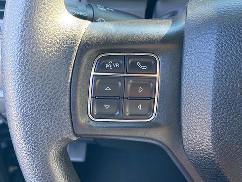 Used 2019 RAM 1500 Express AWD/4WD image 16