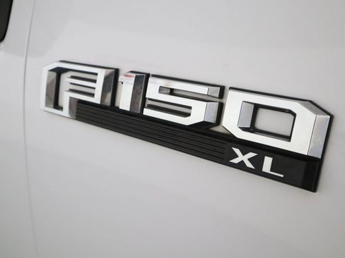 Used 2020 Ford F150 XL image 14