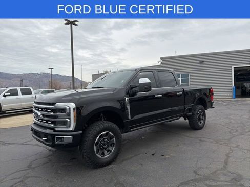 Used 2024 Ford F350 Platinum w/ Tremor Off-Road Package AWD/4WD image 17