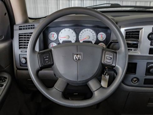 Used 2008 Dodge Ram 1500 Truck SLT image 15