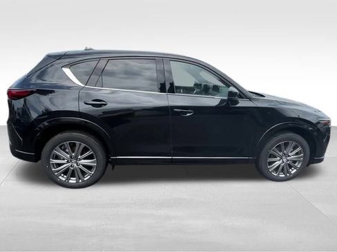 New 2025 MAZDA CX-5 Signature image 7