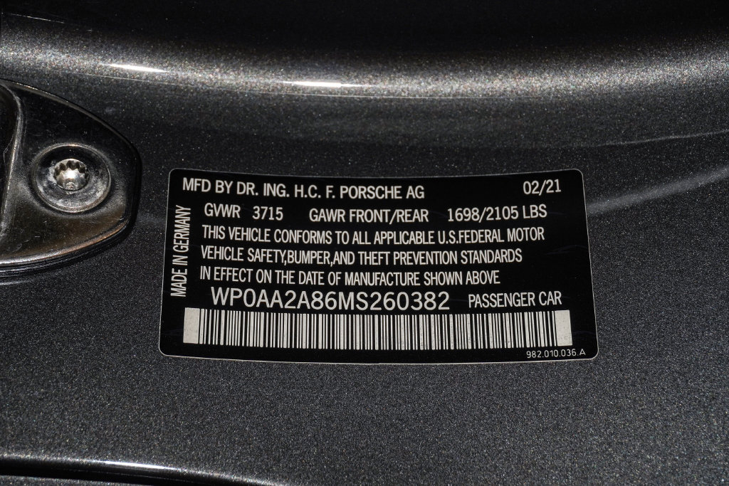 Used 2021 Porsche 718 Cayman RWD image 28