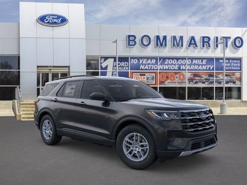 New 2026 Ford Explorer Active AWD/4WD image 7