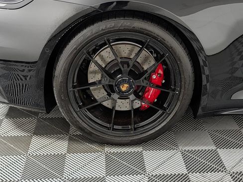 Certified 2026 Porsche 911 Targa 4 GTS AWD/4WD image 13