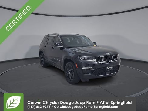 Used 2022 Jeep Grand Cherokee Limited image 5