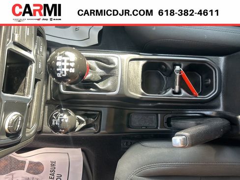 Used 2021 Jeep Wrangler Unlimited Willys image 23