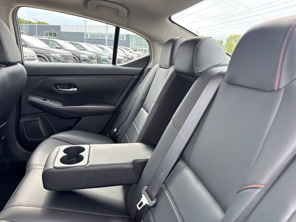 Certified 2025 Nissan Sentra SR w/ SR Premium Package FWD image 28