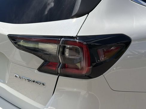 Certified 2024 Subaru Outback Limited AWD/4WD image 12