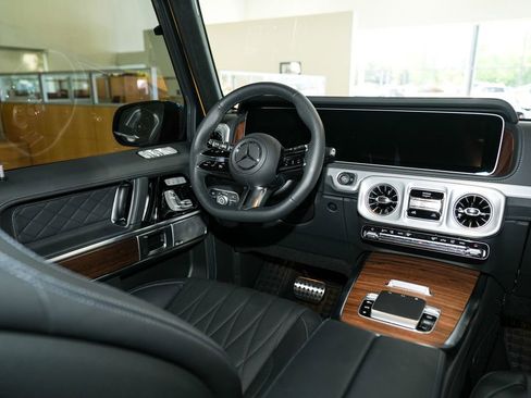 Certified 2026 Mercedes-Benz G 550 image 40