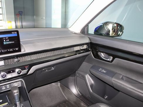 Used 2025 Honda CR-V EX-L image 24