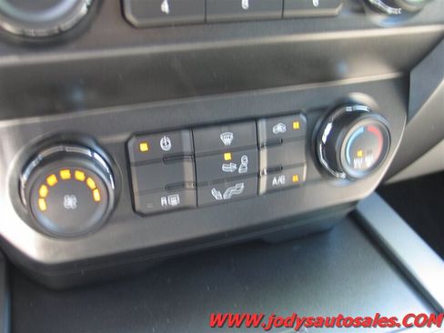 Used 2020 Ford F150 XLT w/ Equipment Group 301A Mid AWD/4WD image 21