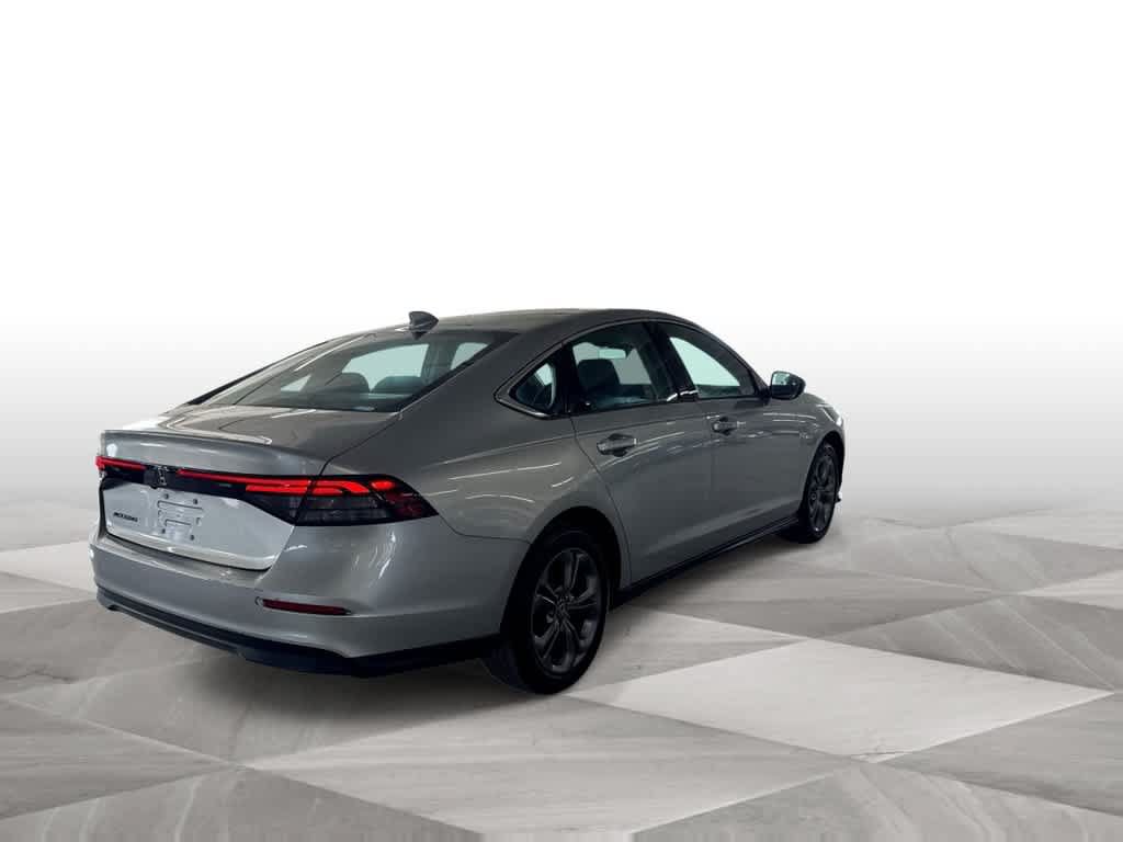 Used 2024 Honda Accord EX image 8