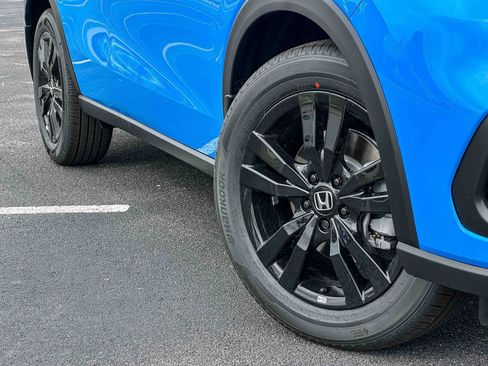 New 2027 Honda HR-V Sport image 3