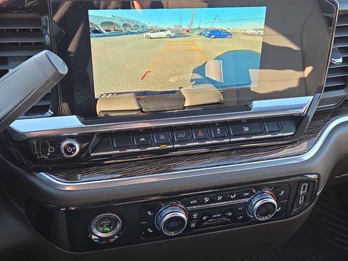 Used 2022 GMC Sierra 1500 SLE image 14