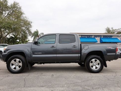Used 2012 Toyota Tacoma PreRunner image 12