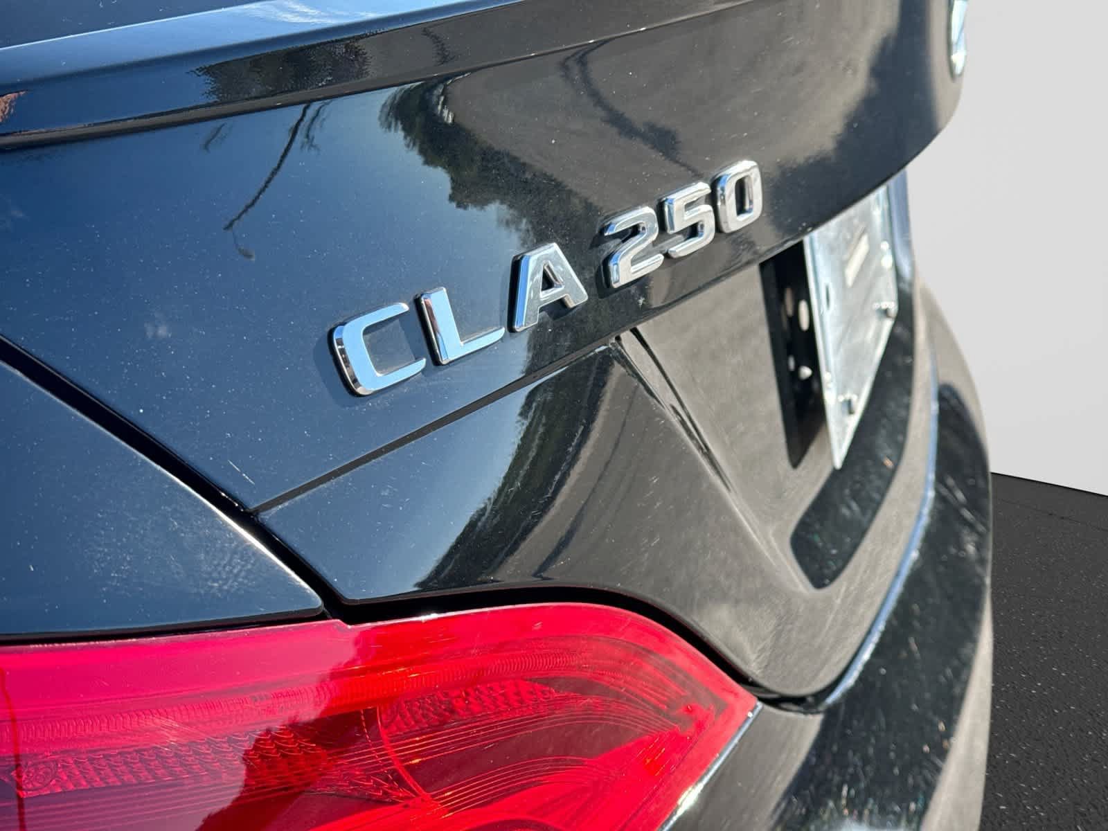 Used 2018 Mercedes-Benz CLA 250 image 19