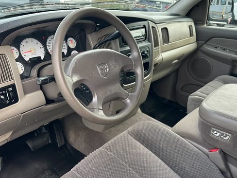 Used 2003 Dodge Ram 1500 Truck 2WD Quad Cab image 14