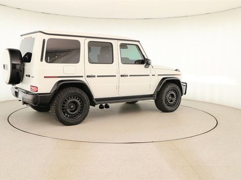 Used 2025 Mercedes-Benz G 63 AMG 4MATIC image 7